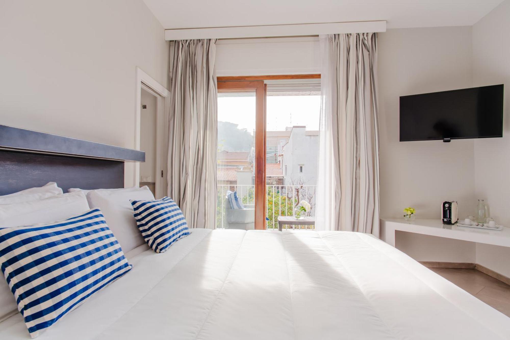 Palazzo Gargiulo Luxury Rooms & Suites سورينتو المظهر الخارجي الصورة